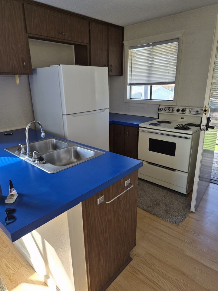 2274 East H Street - Photo 3 of 3