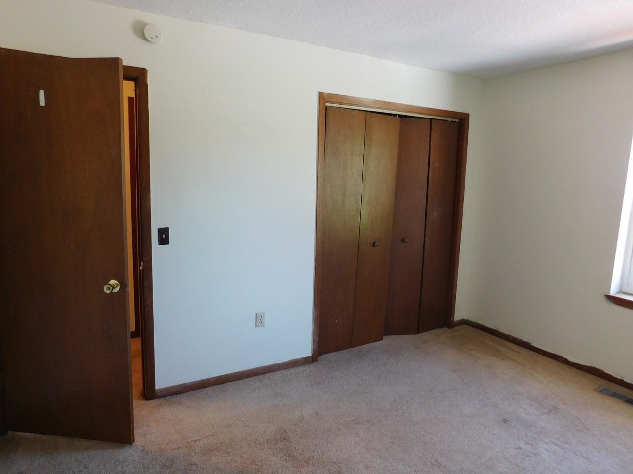 2439 U.S. 411 - Photo 6 of 8