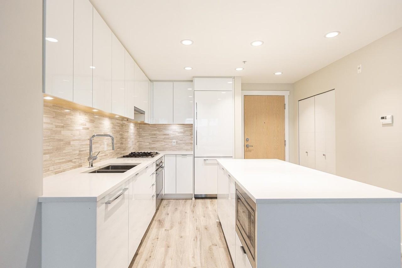 9213 Odlin Road #304 - Photo 4 of 19