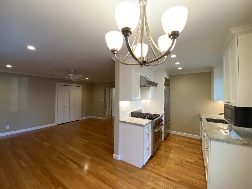 609 Highland Avenue - Photo 6 of 24