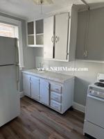 featured image of 34 College St