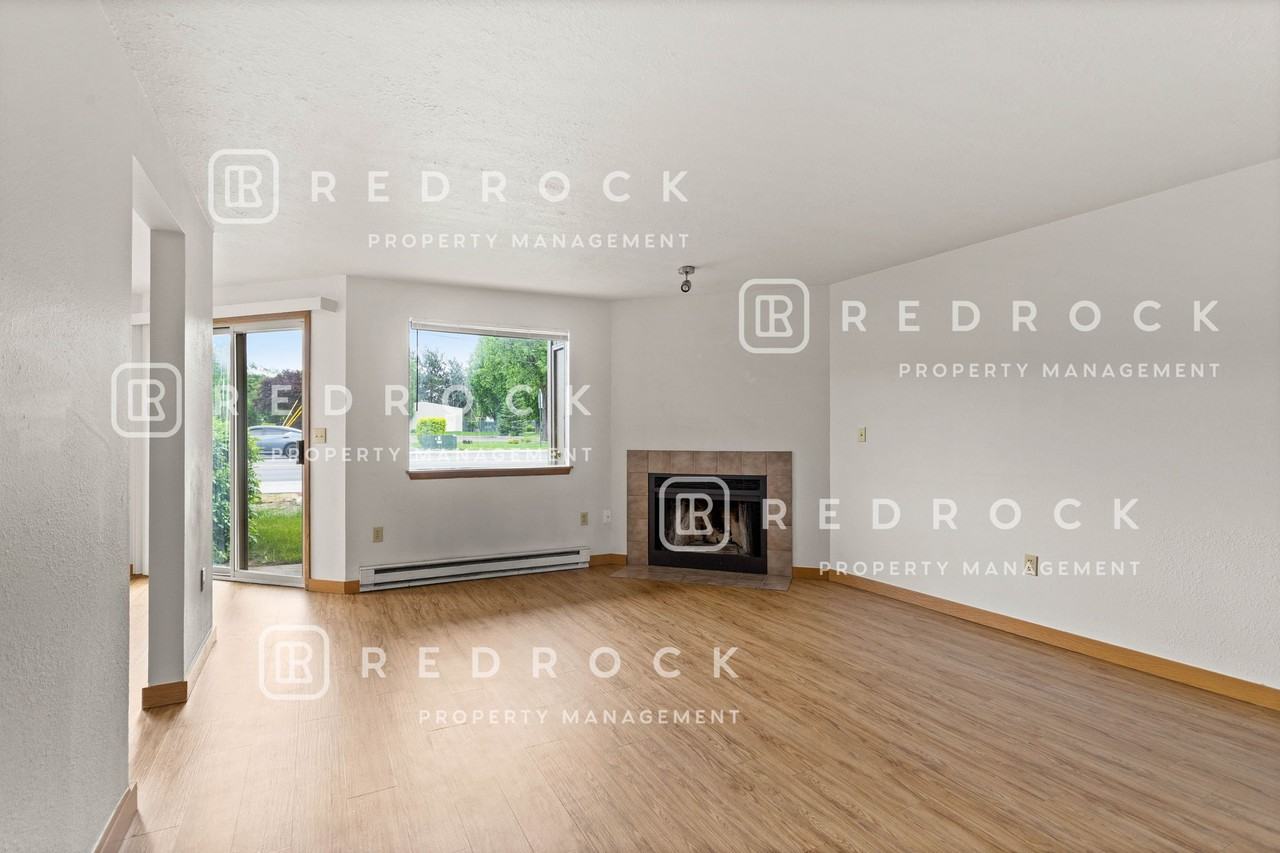 WJ - 4735 North Sullivan Road - Photo 3 of 20