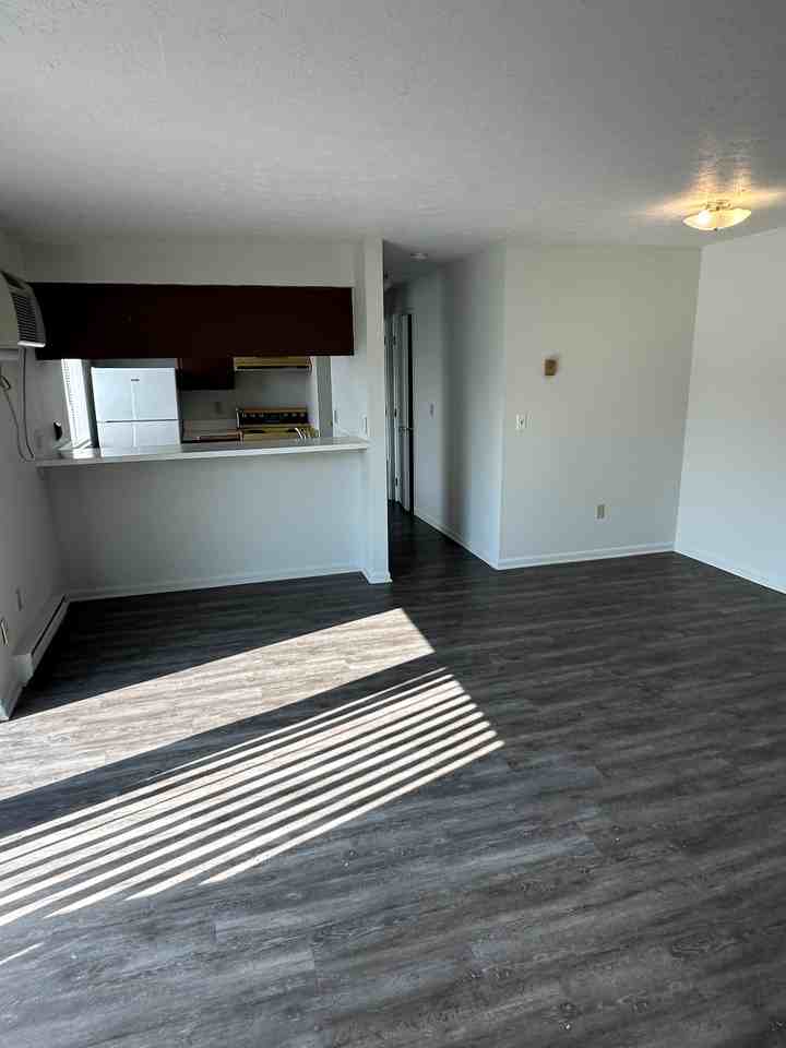 1879 Turner Boulevard - Photo 3 of 10
