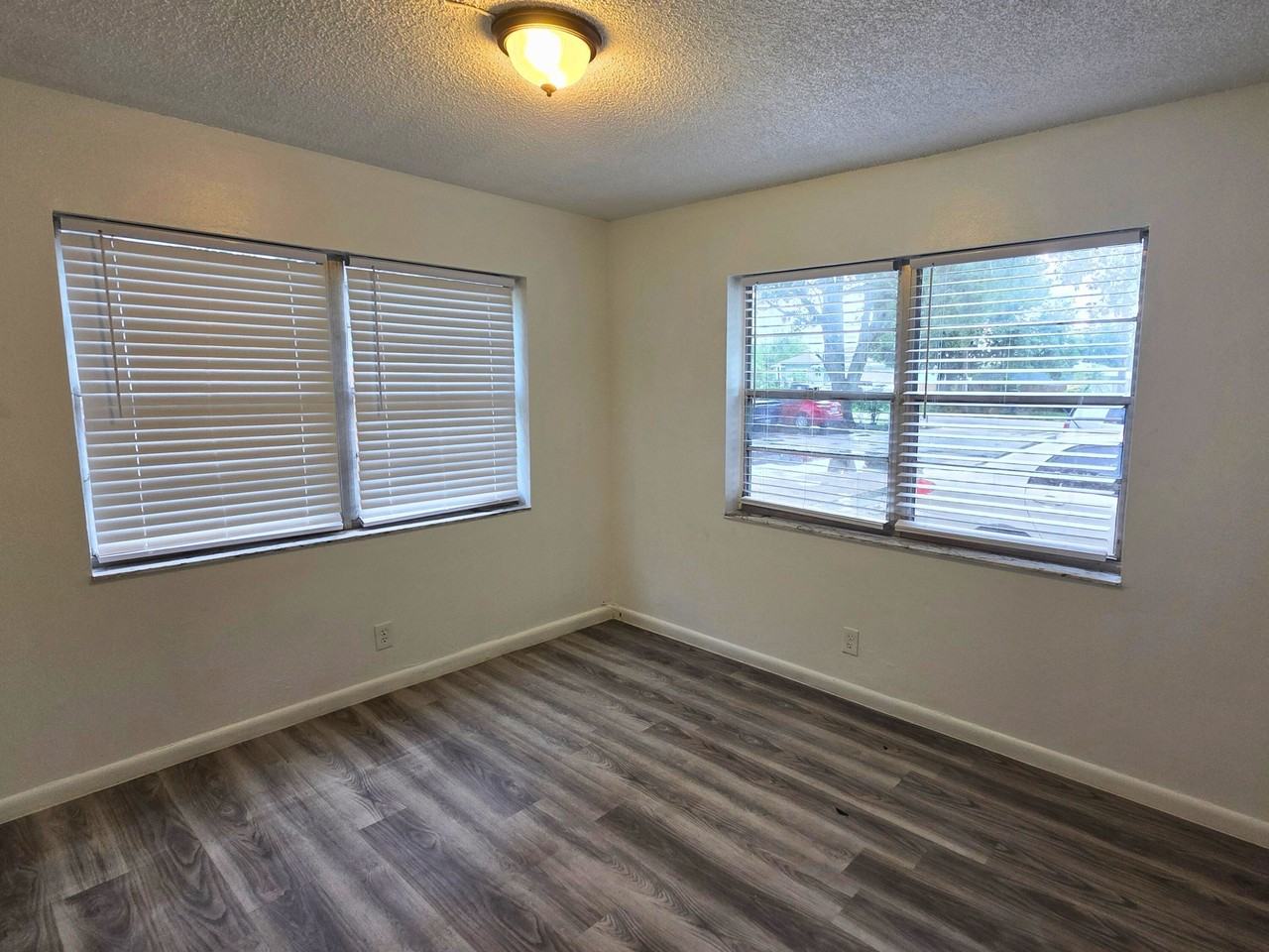 3662 Davis Road - Photo 5 of 23