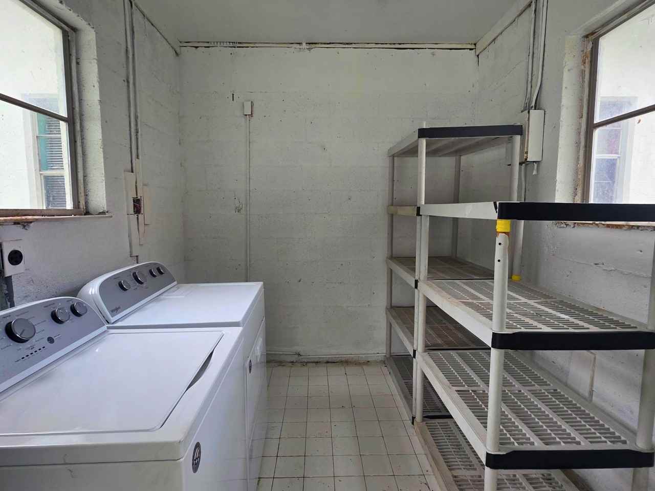 3662 Davis Road - Photo 6 of 23