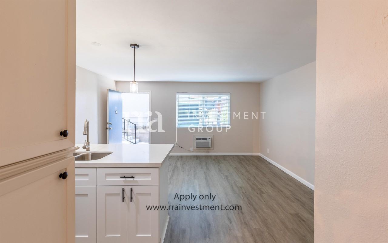 2405-2411 Adams Ave - Photo 3 of 50