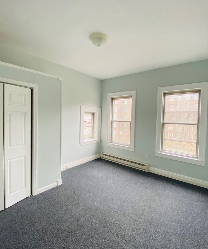 420 Main Street - Photo 2 of 6