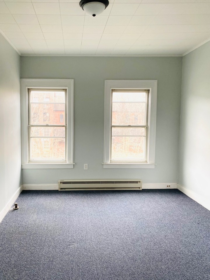 420 Main Street - Photo 5 of 6