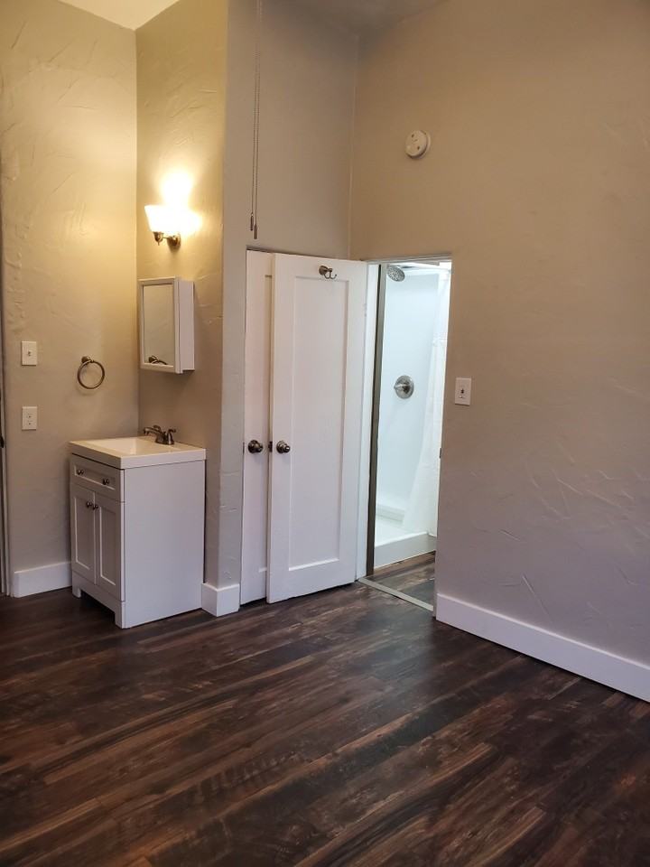 Florence Hotel Apartments - Photo 2 of 22