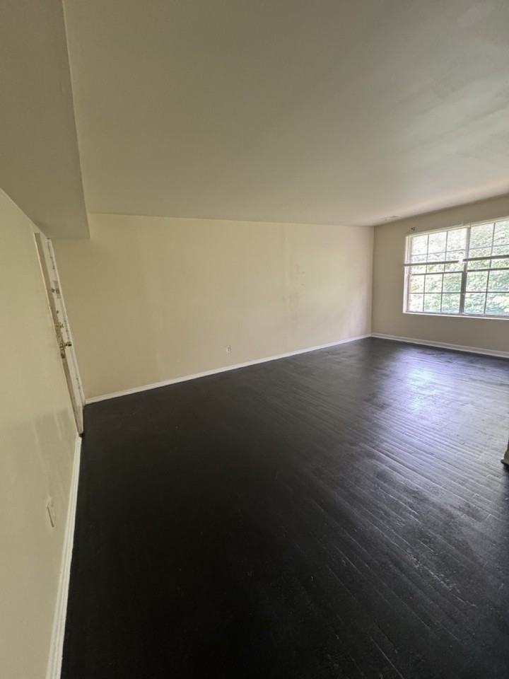 Groveland - Photo 2 of 13