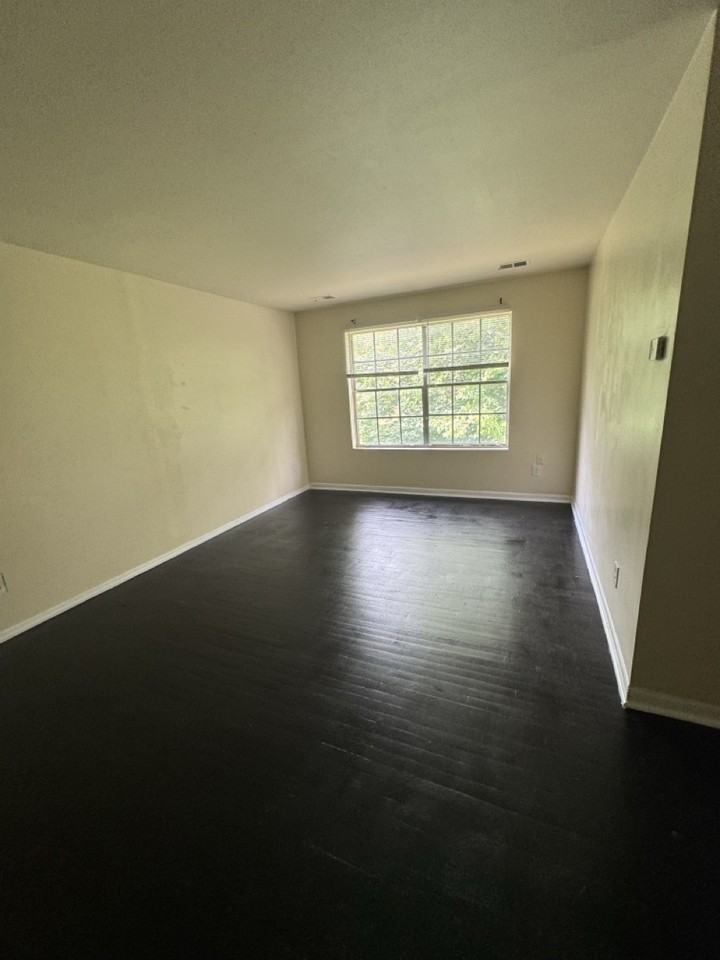 Groveland - Photo 3 of 13