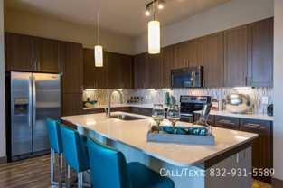 3763 Washington Ave #PWN2 - Photo 1 of 1