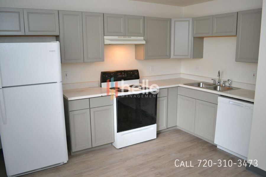 80 Blackburn Ln #D - Photo 3 of 6