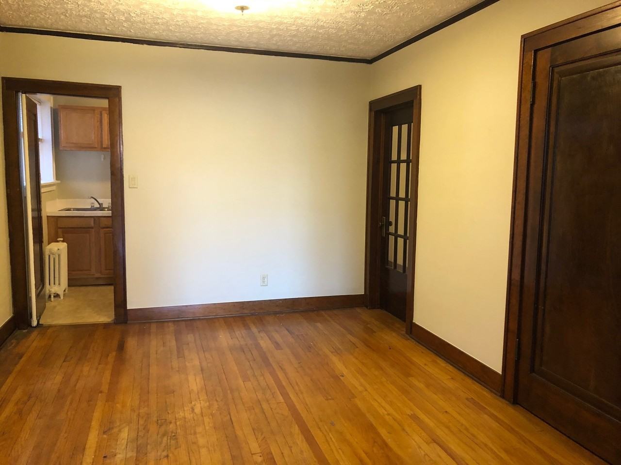 707/709 S 2nd Street - Photo 2 of 8