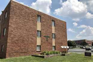 317 W Washington Street - Photo 1 of 1