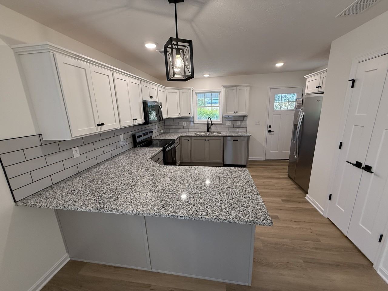 1352 Old Elizabethtown Road - Photo 5 of 23