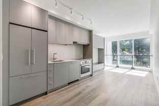 3137 Broadway W - Photo 1 of 1