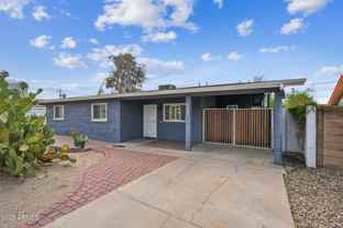 457 W Mulberry Dr - Photo 1 of 1