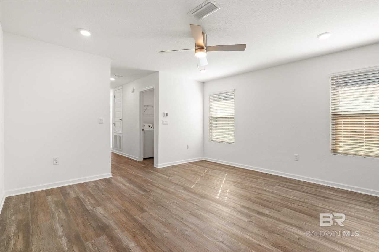 8676 Summer Bay Ln - Photo 4 of 27