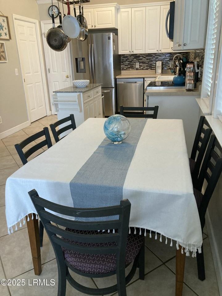 1104 Madrid Avenue - Photo 4 of 6