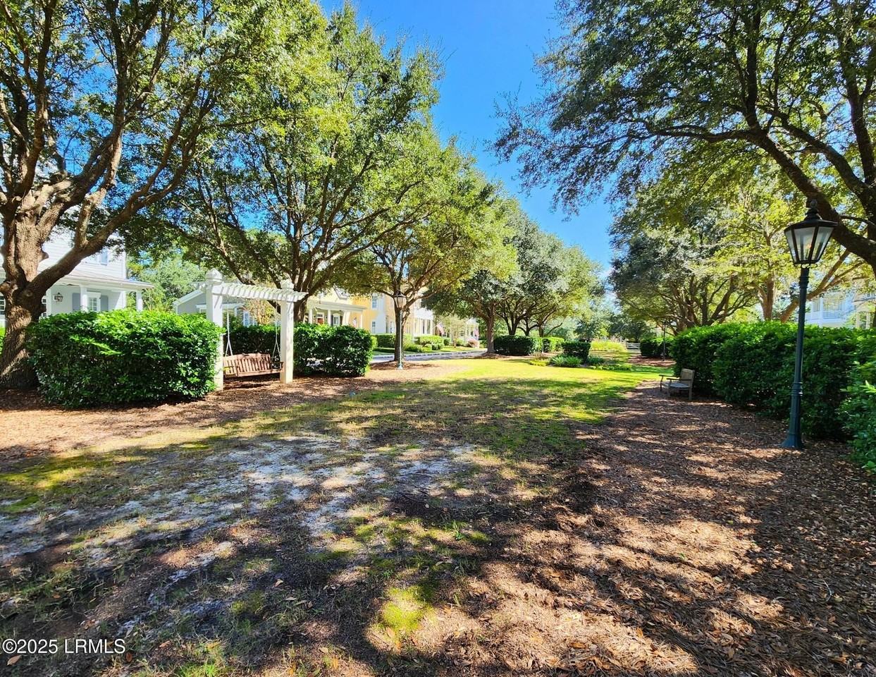 110 Great Heron Way - Photo 4 of 22