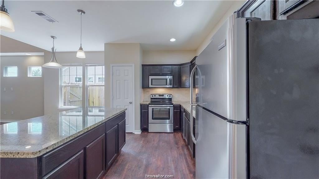 203 Sterling St #A - Photo 2 of 12