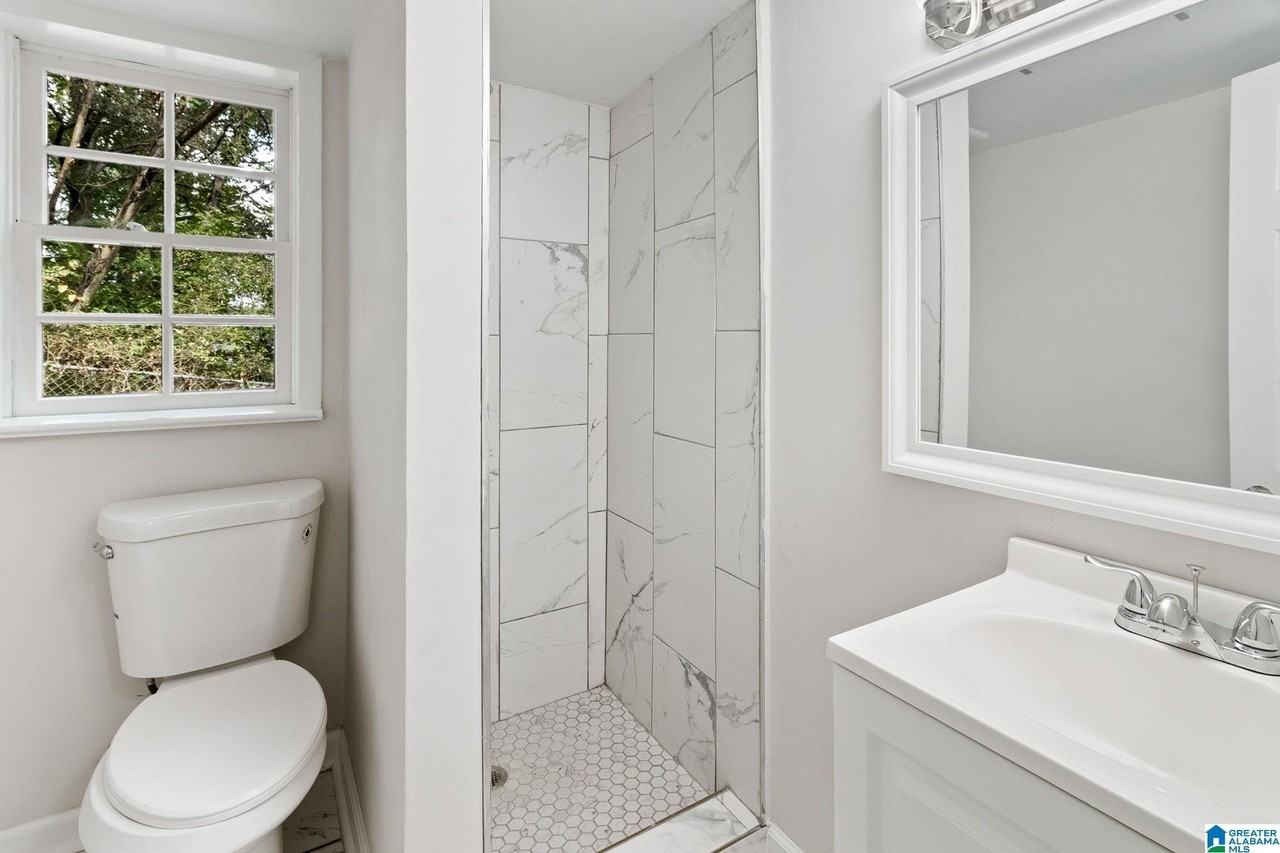 2344 3rd Way Ne - Photo 7 of 28