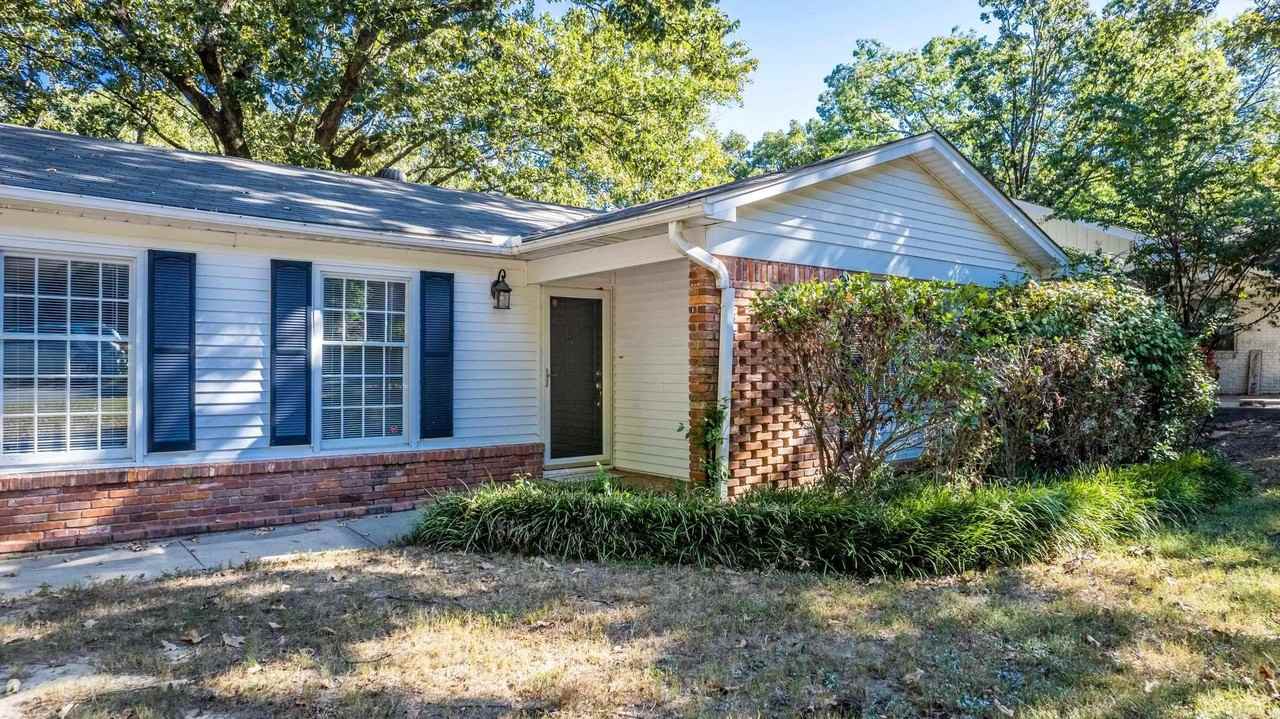 7902 Harmon Dr - Photo 2 of 23