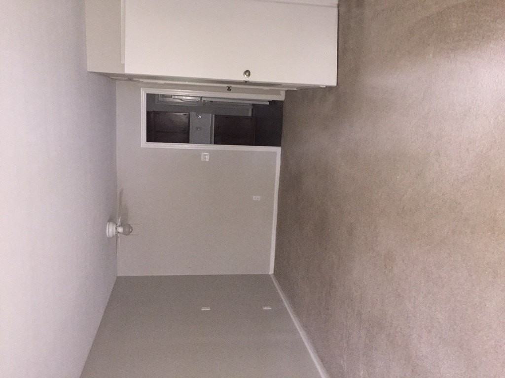 1550 Stark Ave Apt 5 #5 - Photo 2 of 7