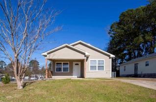 2025 Shepherd Dr - Photo 1 of 1