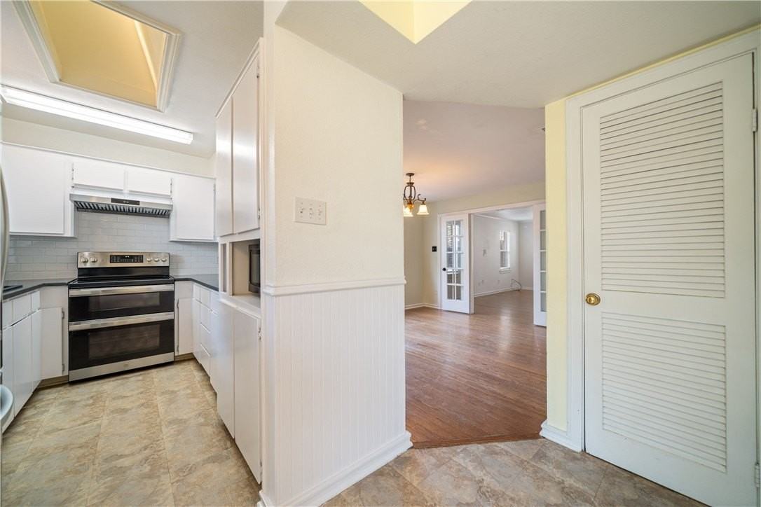 417 Southern St - Photo 7 of 21