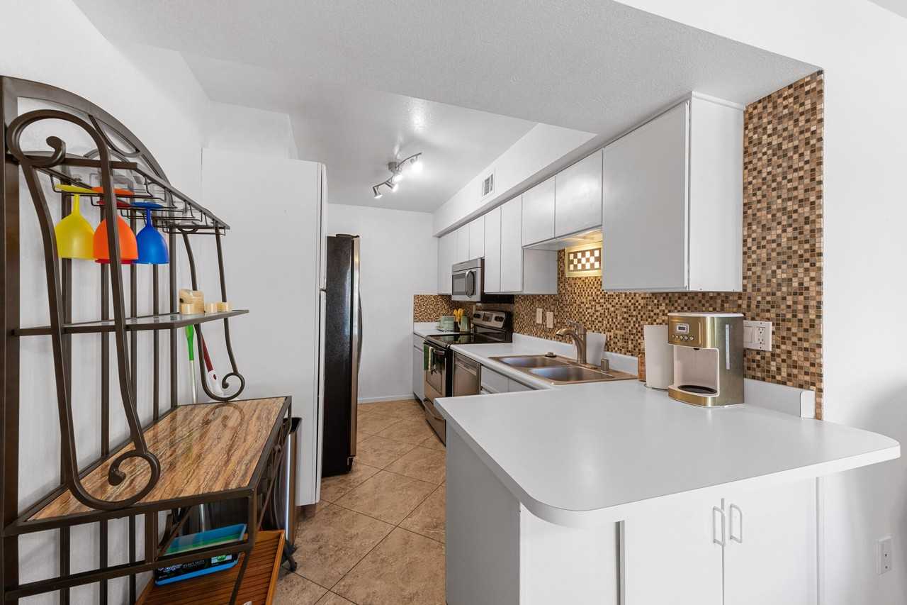 351 N Hermosa Dr Unit 2a1 #2A1 - Photo 3 of 15