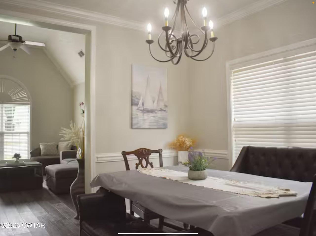 146 Henderson Rd - Photo 4 of 7