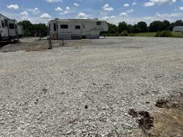 featured image of 1636 Windrow Rd