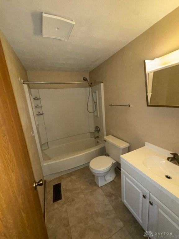 2109 Chapel Dr - Photo 4 of 15