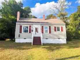 226 Windsor Dr - Photo 1 of 1
