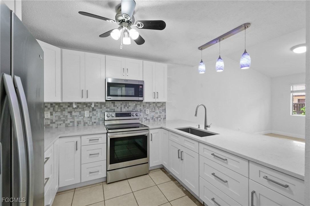 6322 Royal Woods Dr - Photo 2 of 38