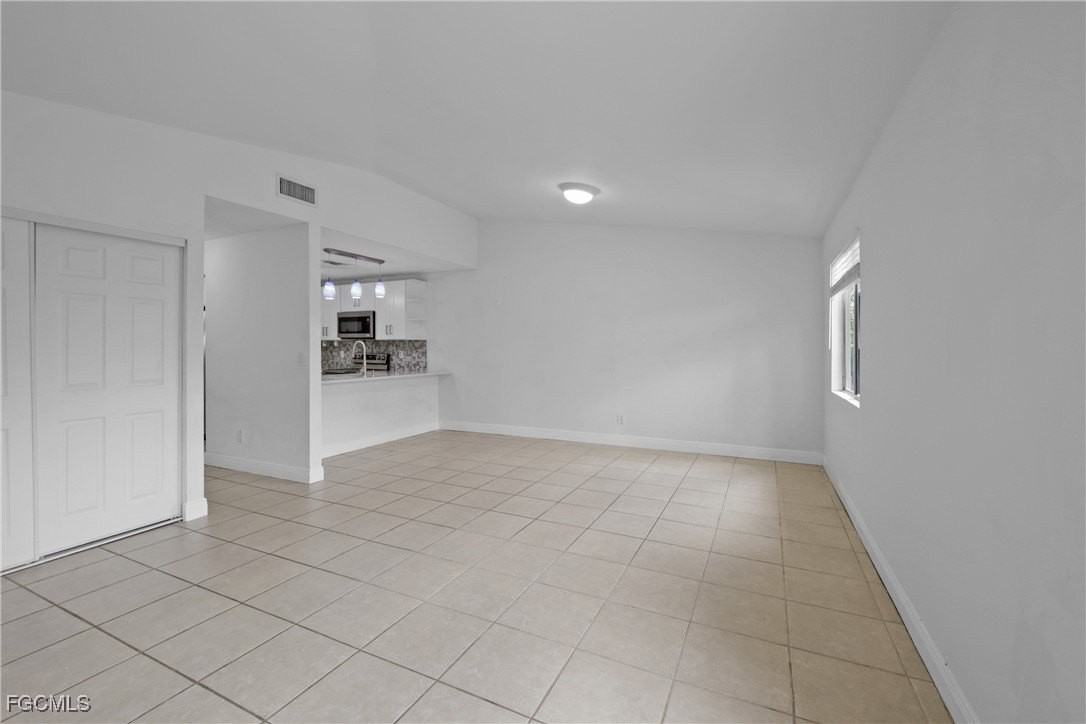 6322 Royal Woods Dr - Photo 5 of 38