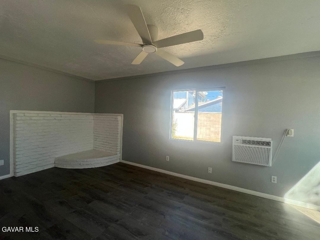 43119 7th St E #A1-2 - Photo 7 of 11