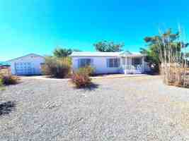 featured image of 3720 S Rainbow Ave