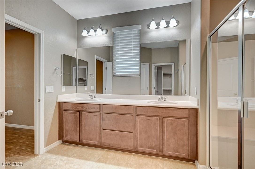 7158 Manolo St - Photo 5 of 39