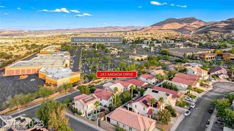 183 Andada Dr - Photo 3 of 33