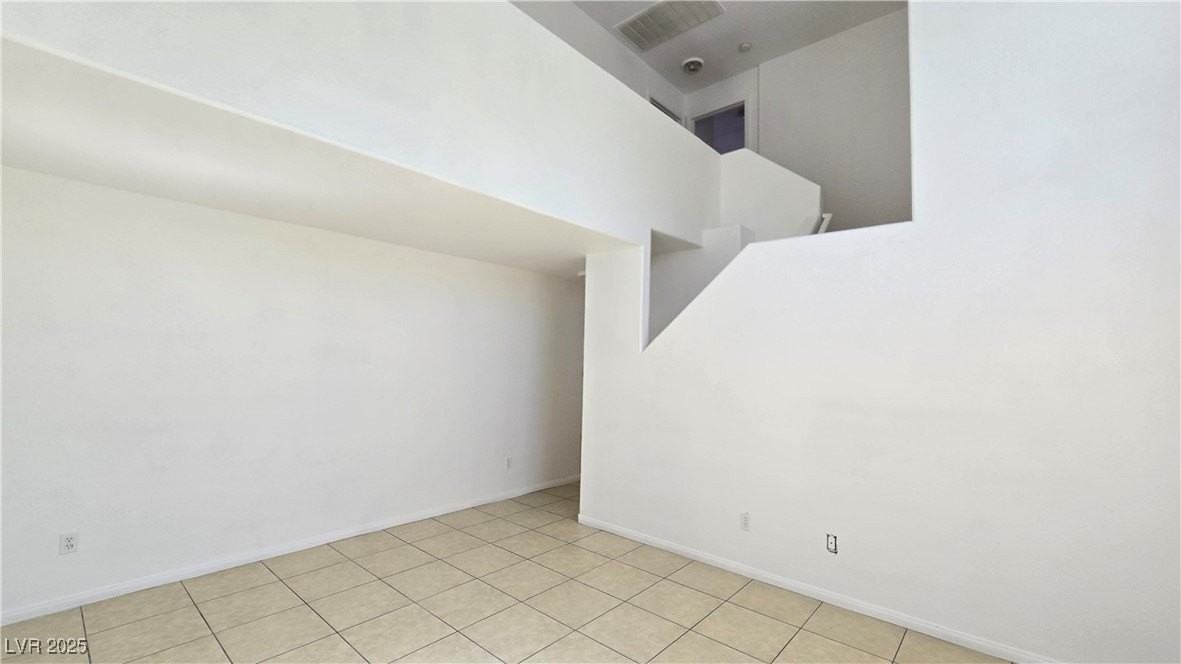 2954 Savers Ct - Photo 3 of 28