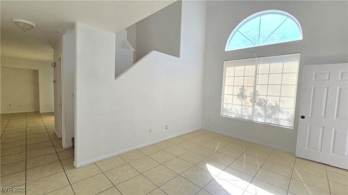 2954 Savers Ct - Photo 4 of 28