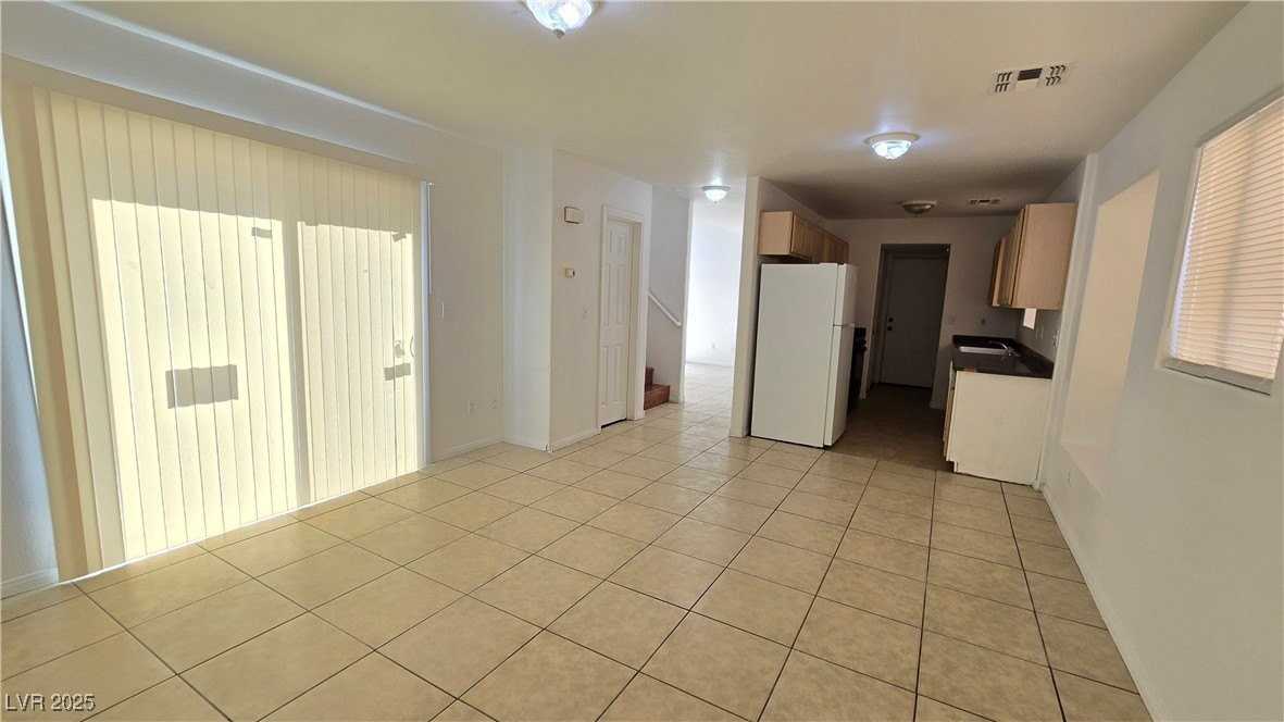 2954 Savers Ct - Photo 6 of 28