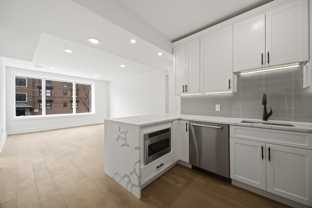525 Jackson St #5 - Photo 1 of 1