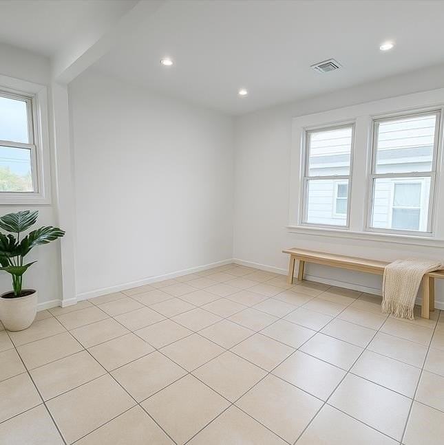 355 Princeton Ave #2 - Photo 2 of 11