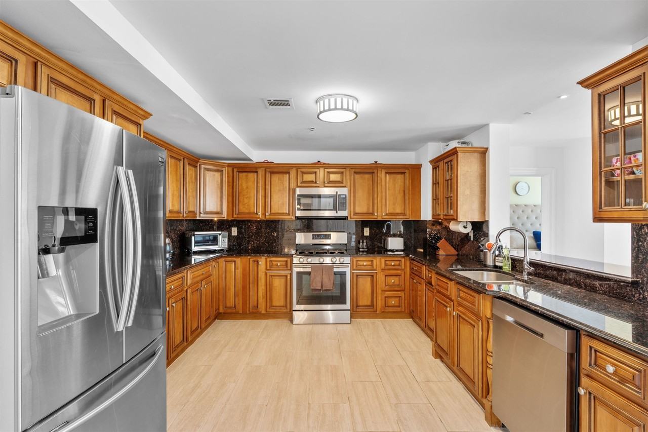 45 Broadway #302 - Photo 6 of 47