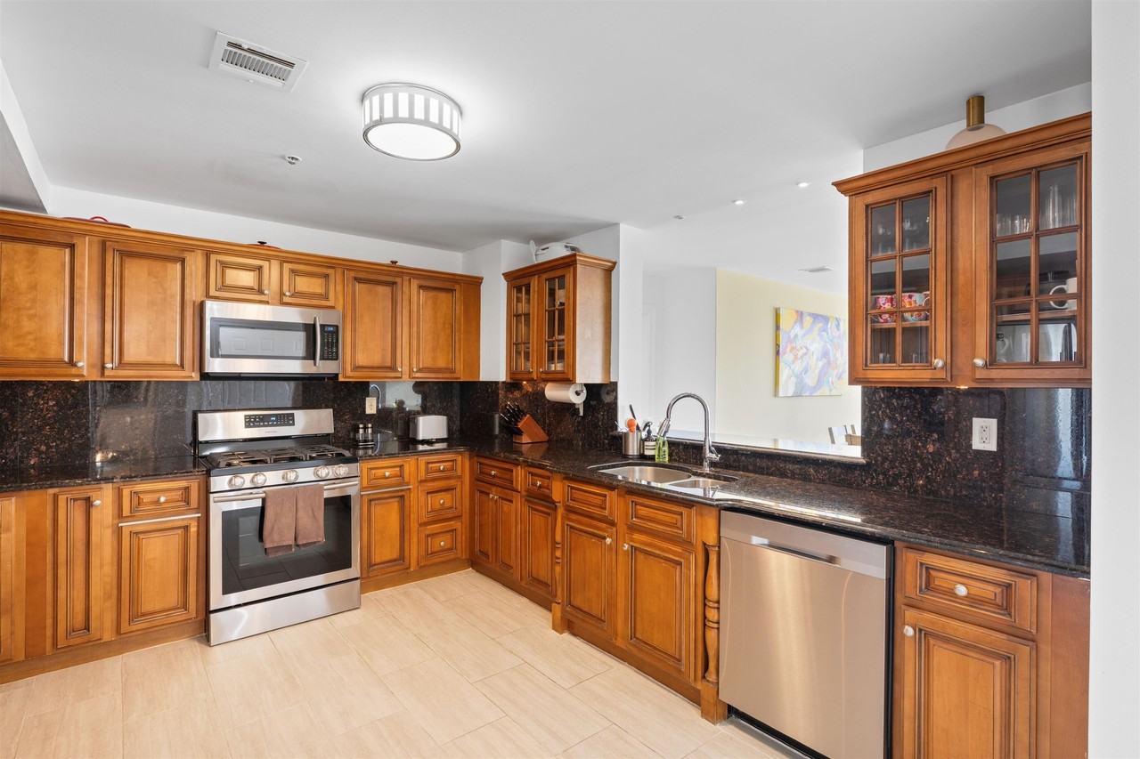 45 Broadway #302 - Photo 7 of 47