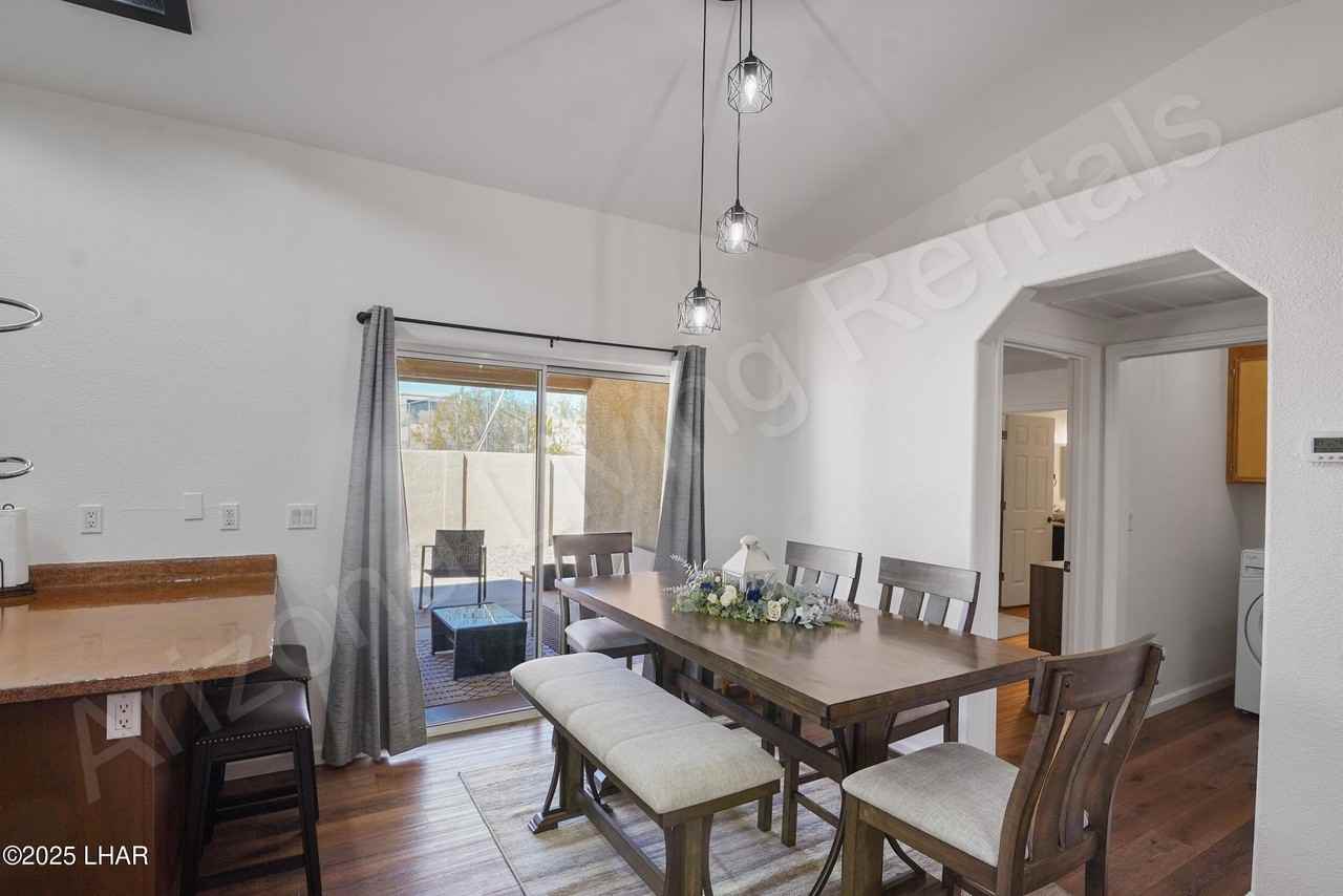 3275 Baysinger Drive - Photo 6 of 24